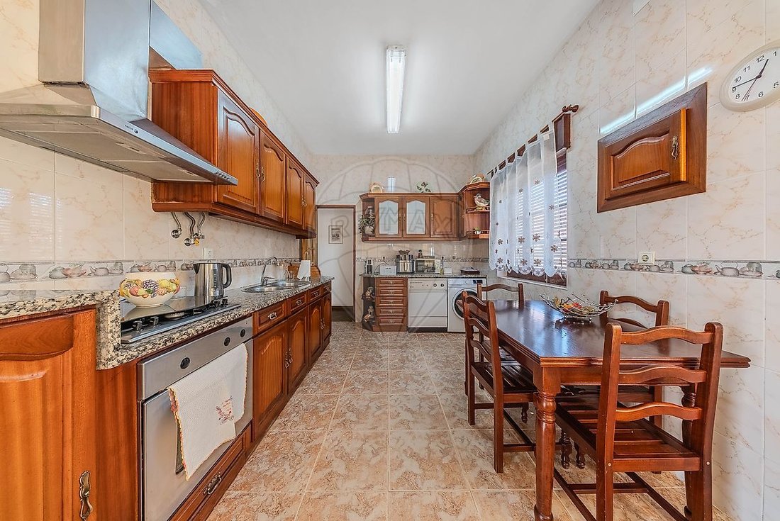 House in Alenquer (Santo Estevao e Triana), Lisbon, Portugal 2 - 19069706