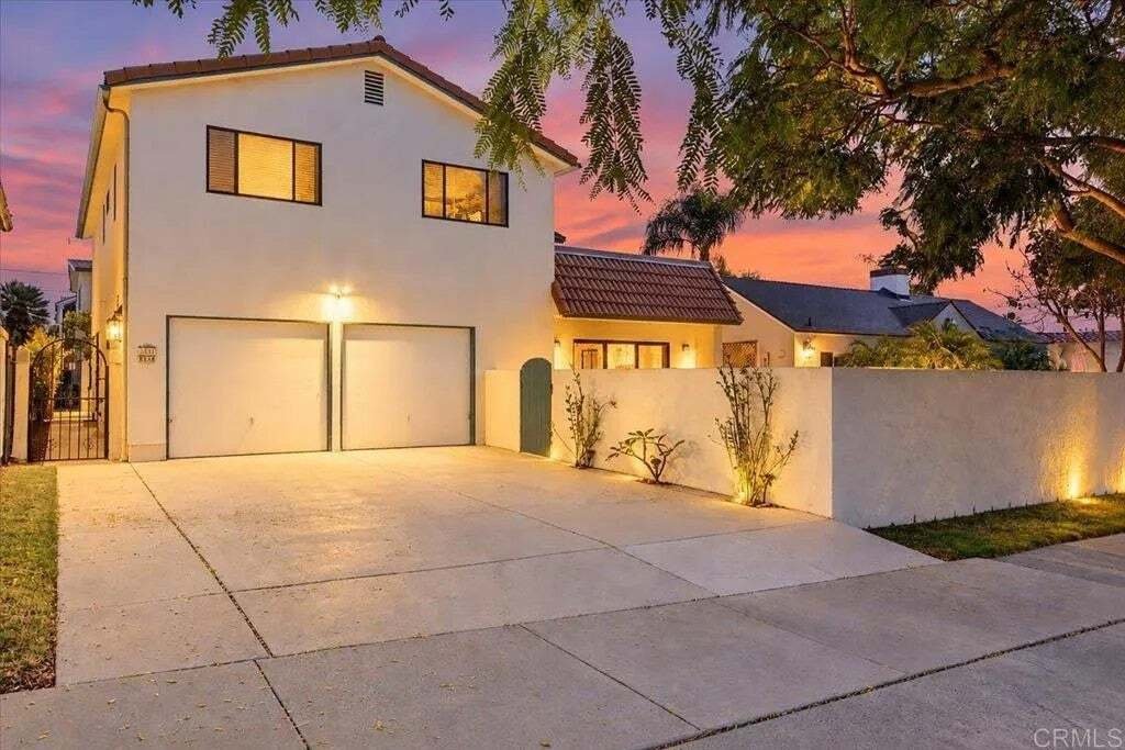 Coronado, California, United States 1 - 19069105