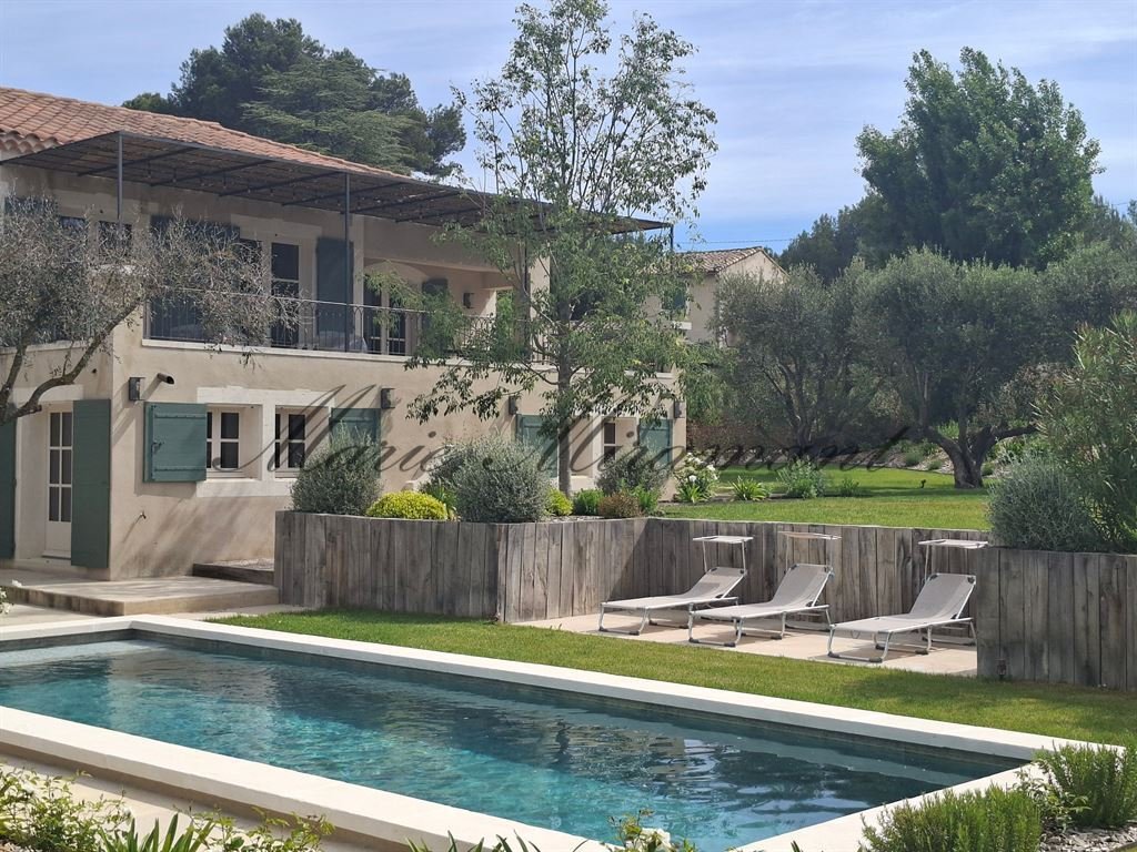 Casa en Fontvieille, Provenza-Alpes-Costa Azul, Francia 3 - 19070513