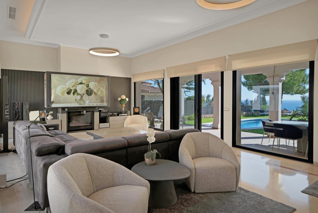Villa in Marbella, Andalusia, Spain 4 - 19069864