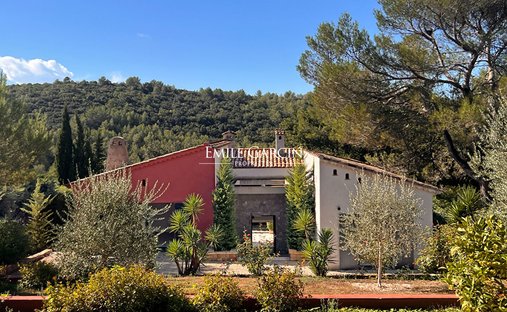 Villa a Bois Fleuri-Chevre d'Or-Saint Philippe, Biot, Francia 1