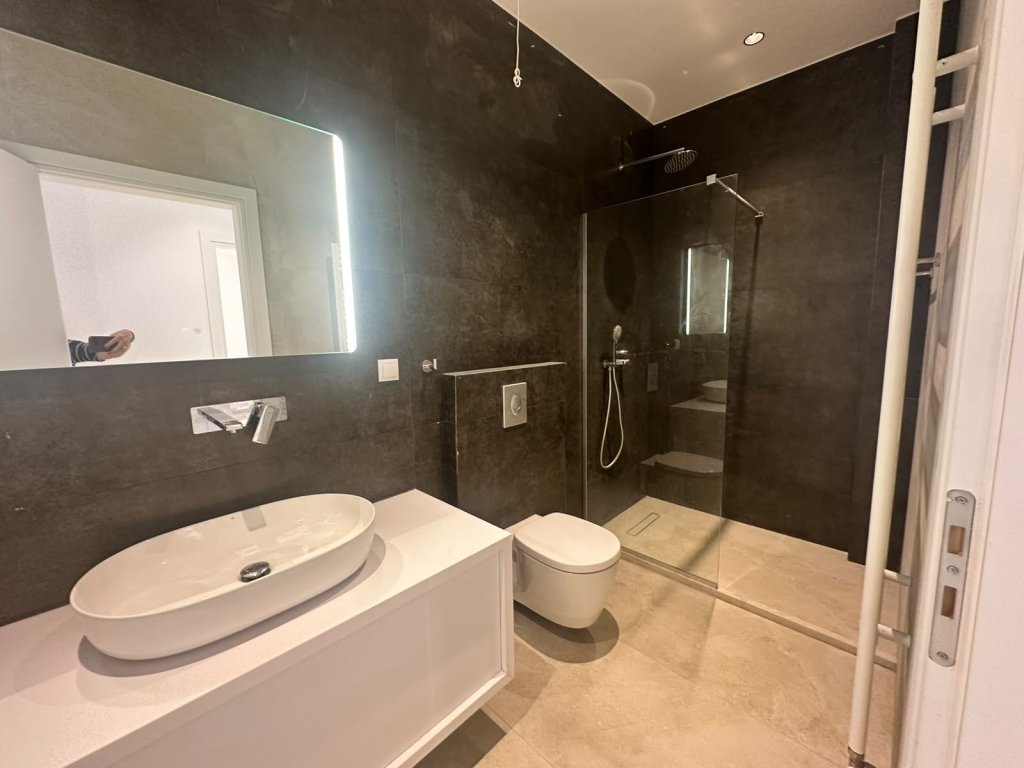 Haus in Glyfada, Attika, Griechenland 4 - 19073746