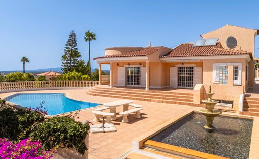 Villa in Ferreiras, Algarve, Portugal 1