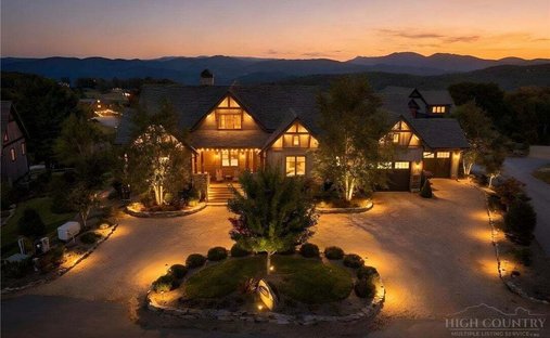Maison à Elk Park, Caroline du Nord, États-Unis 1