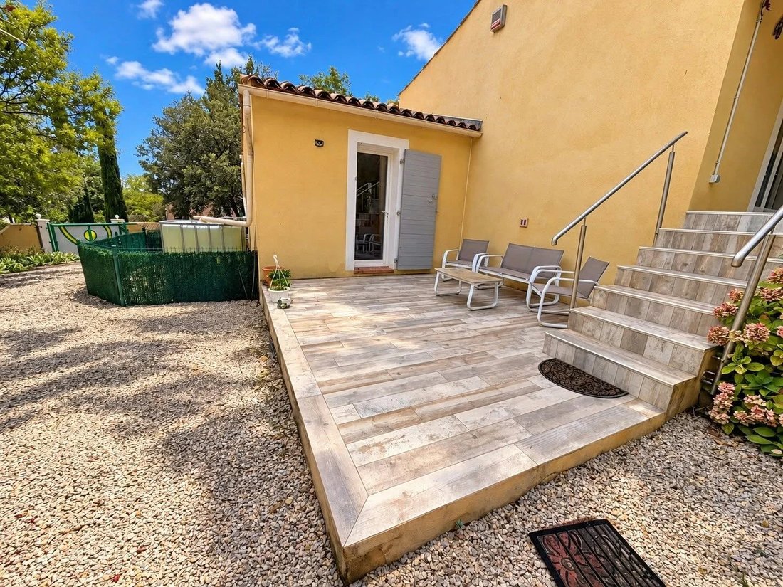 Maison à Le Cannet-des-Maures, Provence-Alpes-Côte d'Azur, France 4 - 19070473