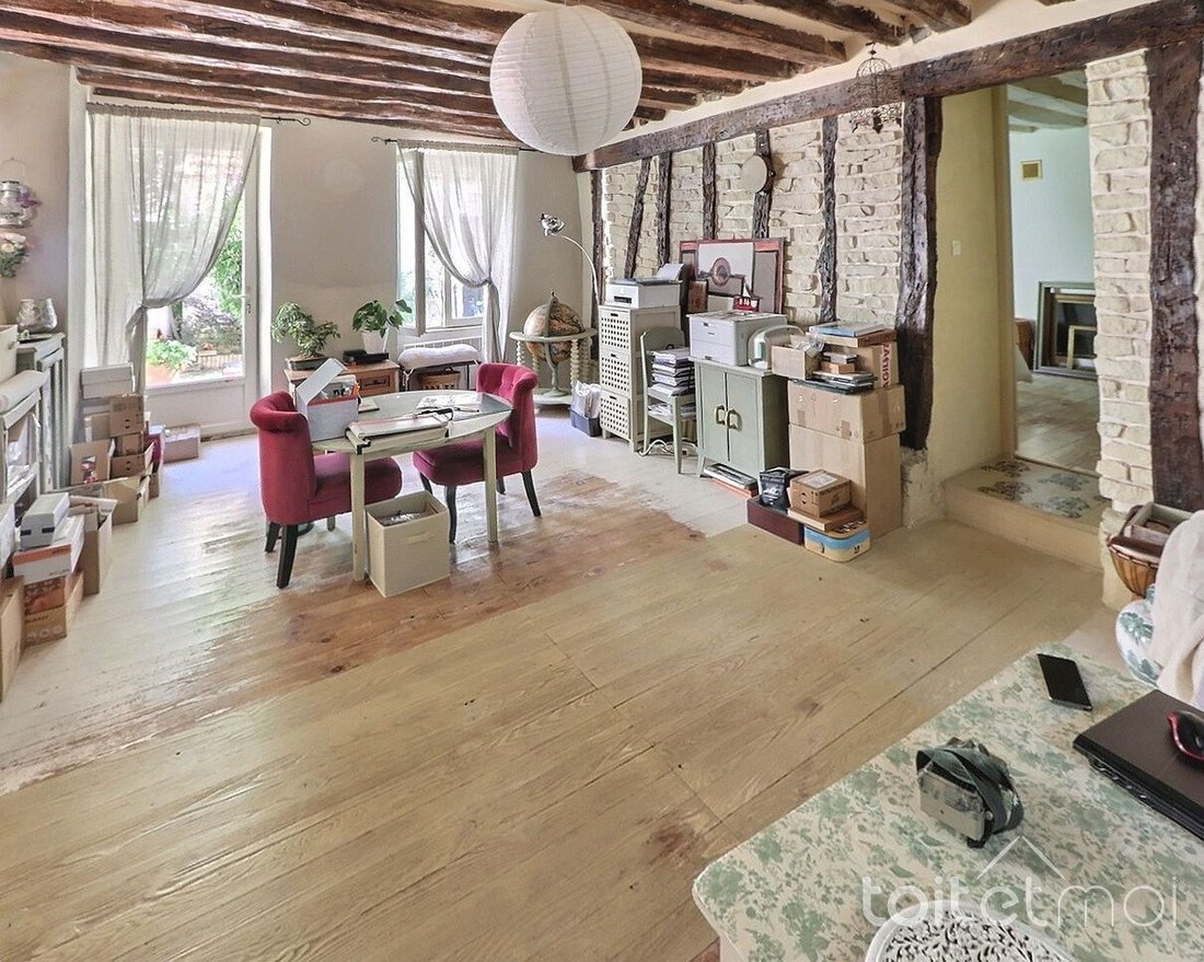 Maison à Villiers-le-Bâcle, Île-de-France, France 2 - 19070595