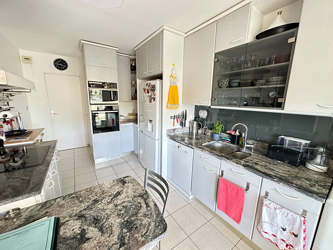 Appartamento a Centre Ville, Salon-de-Provence, Francia 4 - 19071804