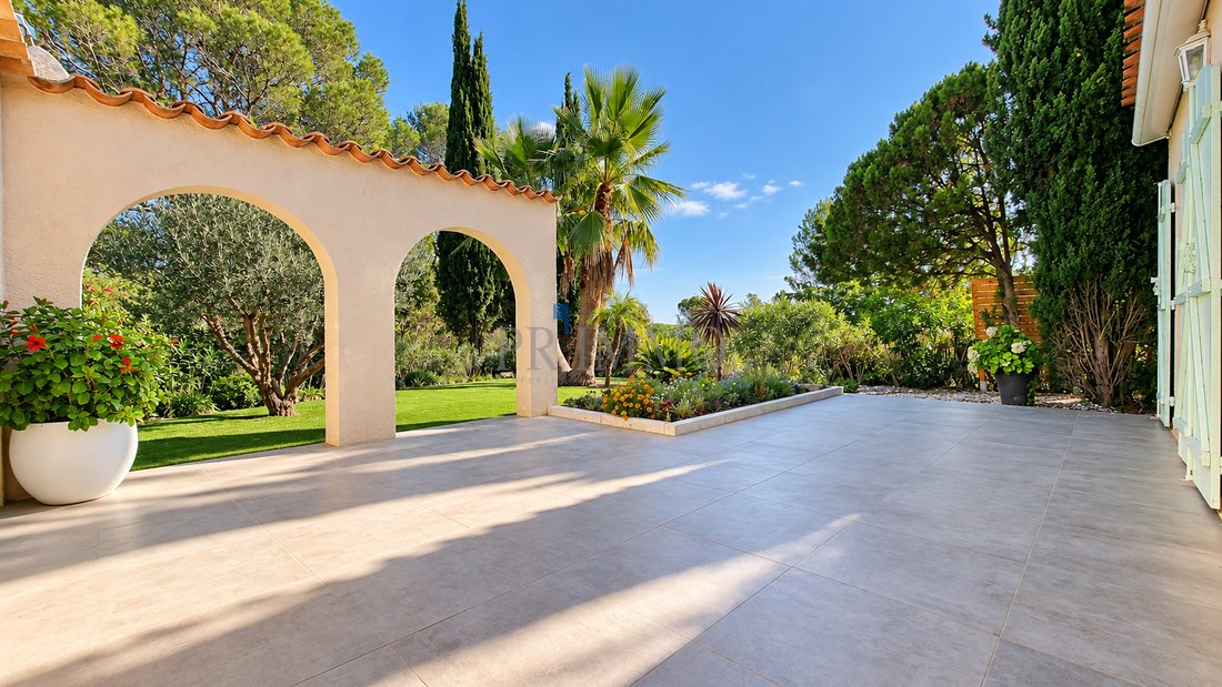 Villa à Le Dramont-Agay-Anthéor-Le Trayas, Saint-Raphaël, France 5 - 19075293