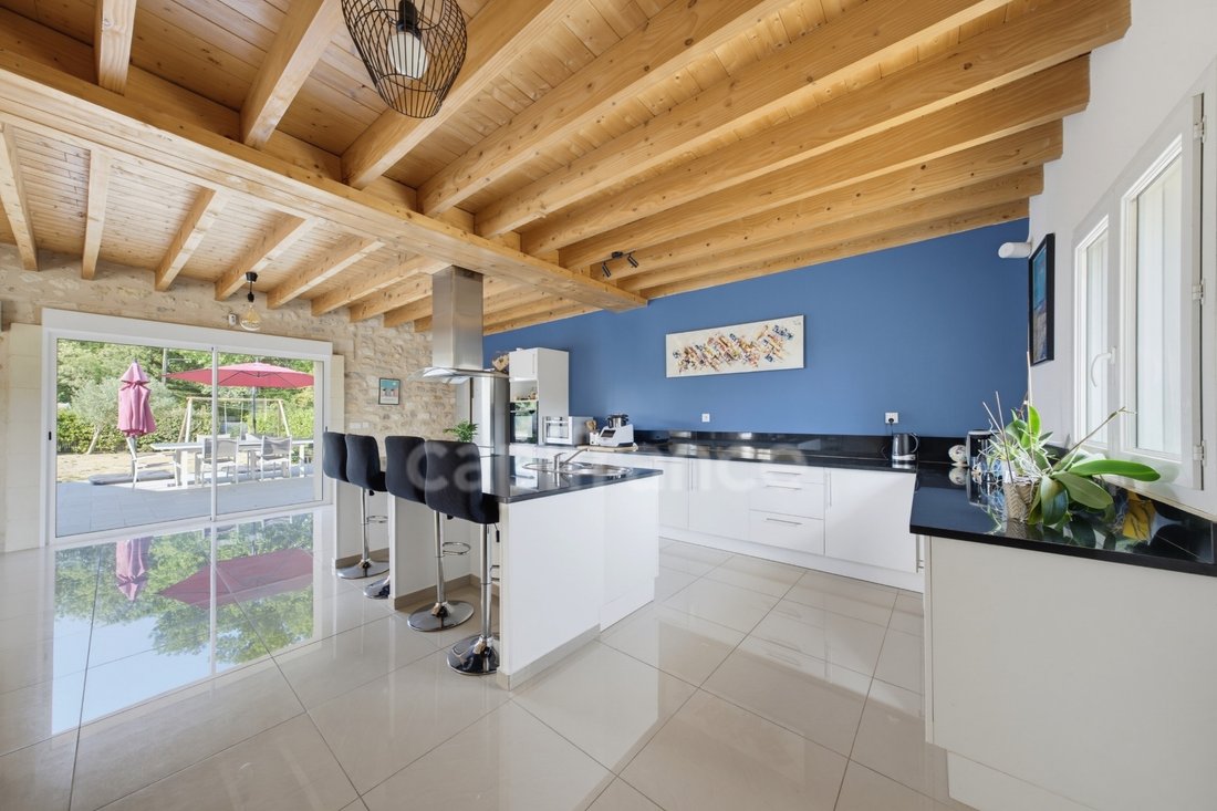 House in La Lande-de-Fronsac, Nouvelle-Aquitaine, France 5 - 19071188