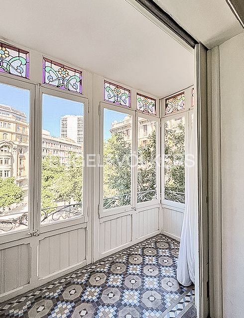 Apartamento en Eixample, Barcelona, España 2 - 19074905