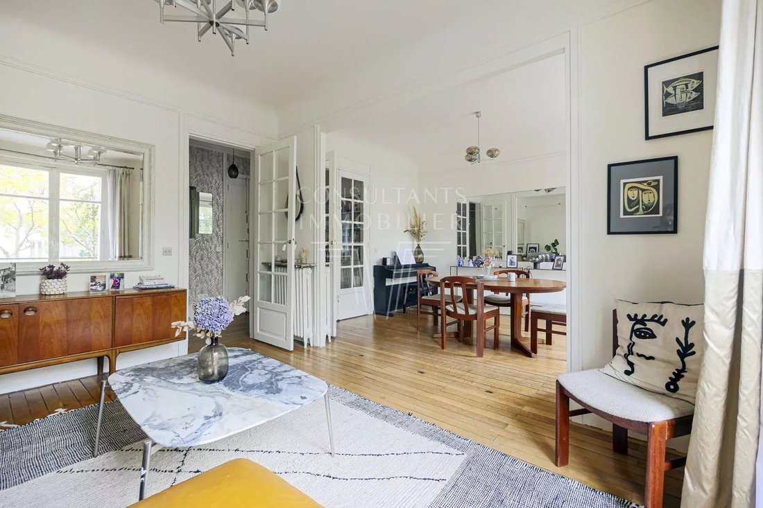 Apartment in Emeriau-Zola, Paris 15e Arrondissement, Paris 3 - 19069663