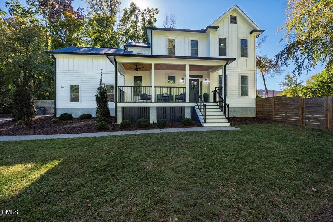 Casa a Chapel Hill, Carolina del Nord, Stati Uniti 1 - 19069232