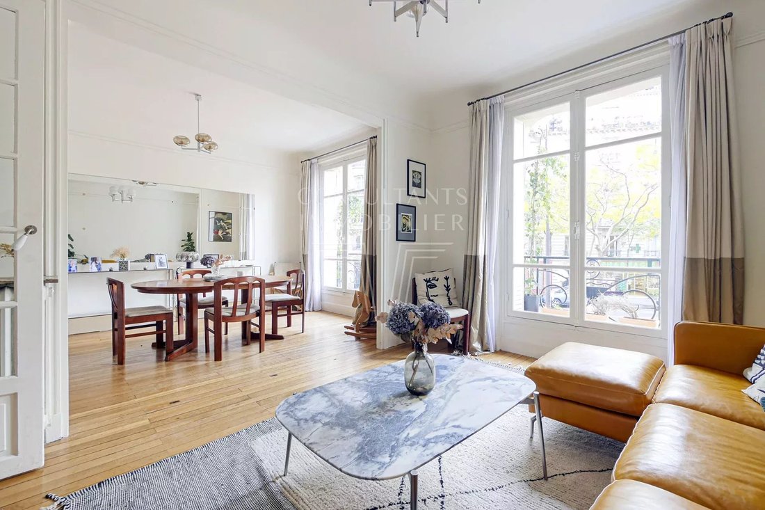 Apartment in Emeriau-Zola, Paris 15e Arrondissement, Paris 1 - 19069663