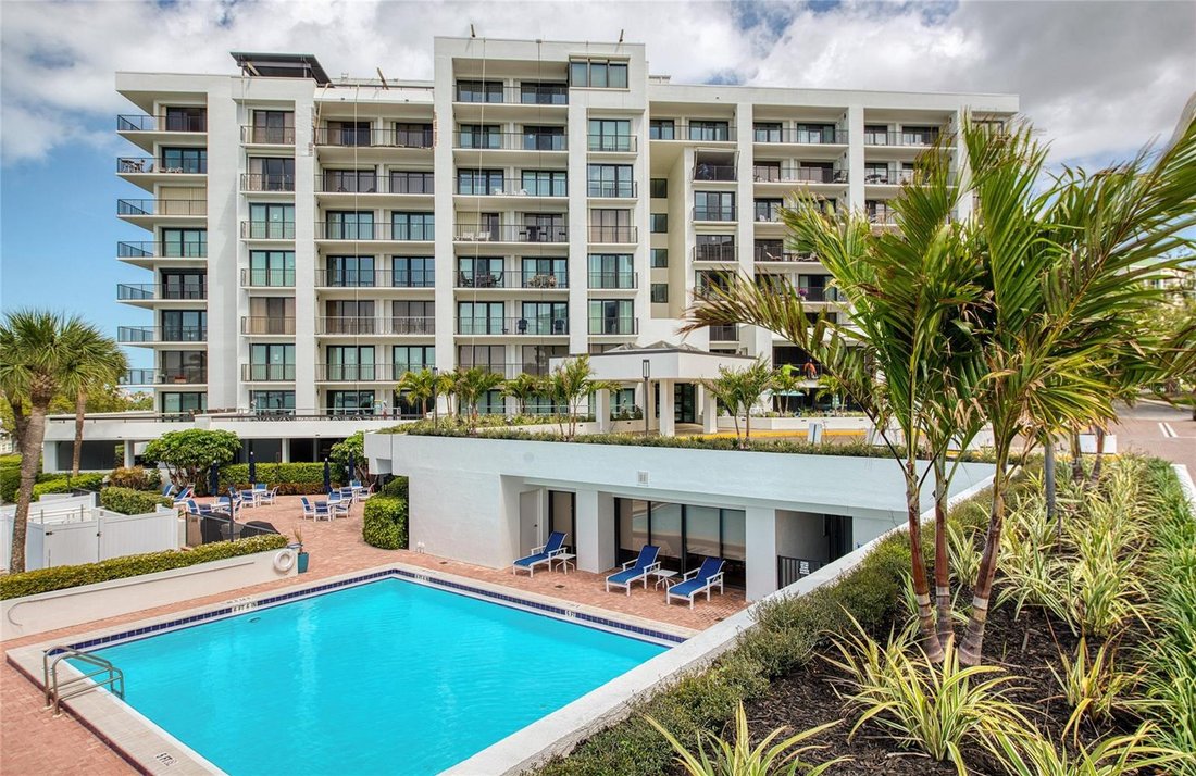 Condo in Clearwater, Florida, United States 5 - 19074119