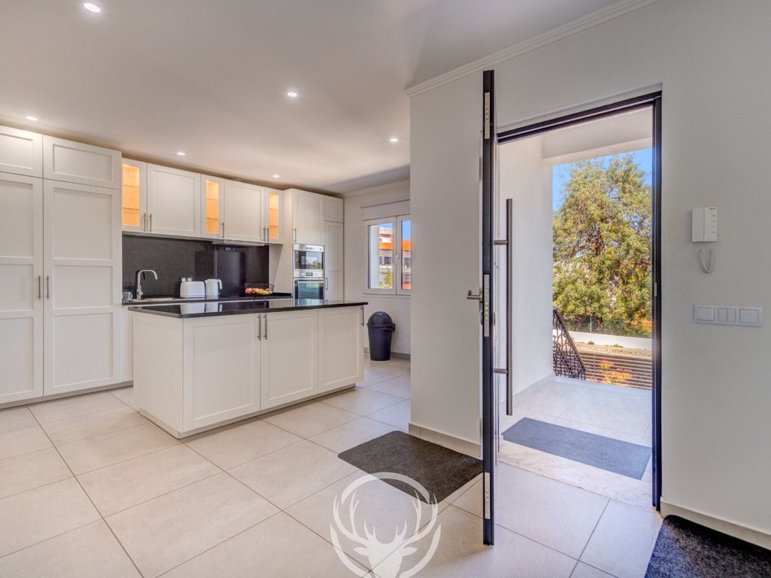 Villa in Vilamoura, Quarteira, Algarve 5 - 18436082