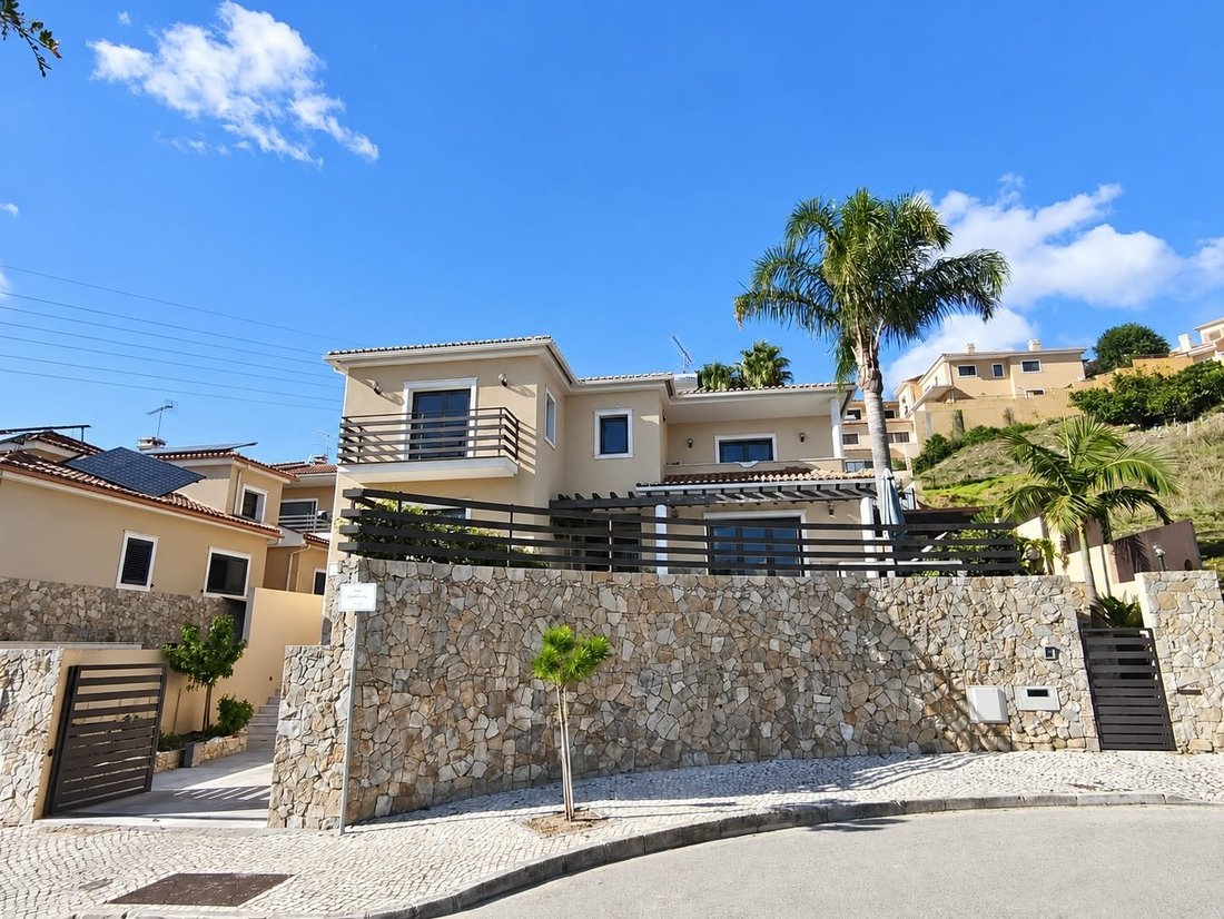 Villa in Vila Franca de Xira, Lisbon, Portugal 1 - 19071277