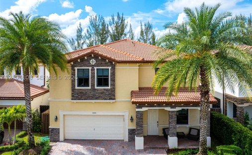 Casa en Doral, Florida, Estados Unidos 1