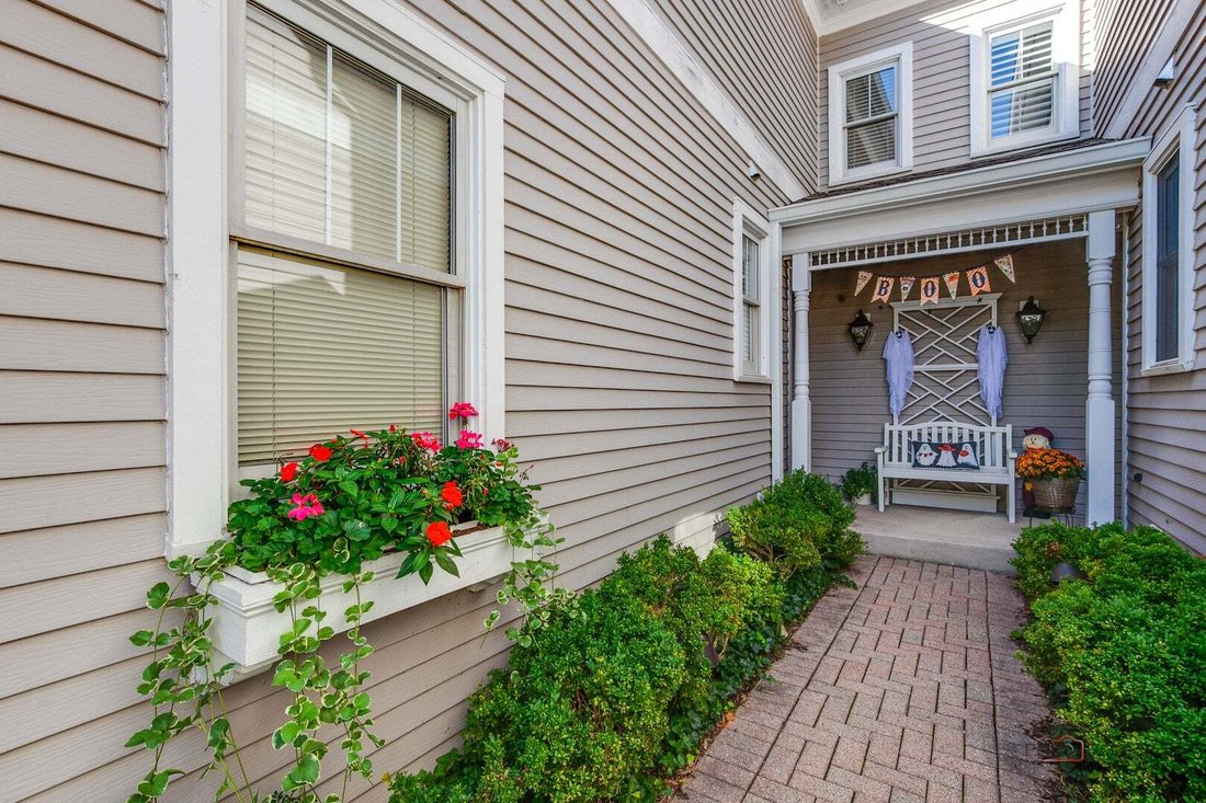 Condo in Libertyville, Illinois, United States 4 - 19069460