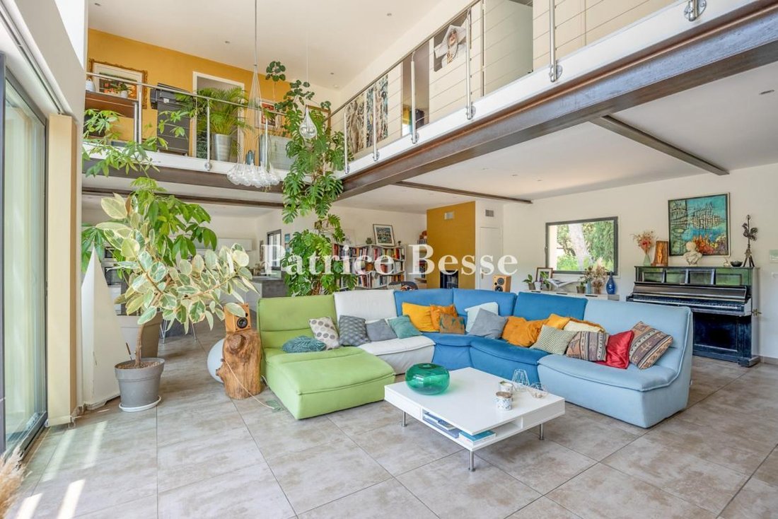 House in Roquefort-la-Bedoule, Provence-Alpes-Côte d'Azur, France 3 - 19075386