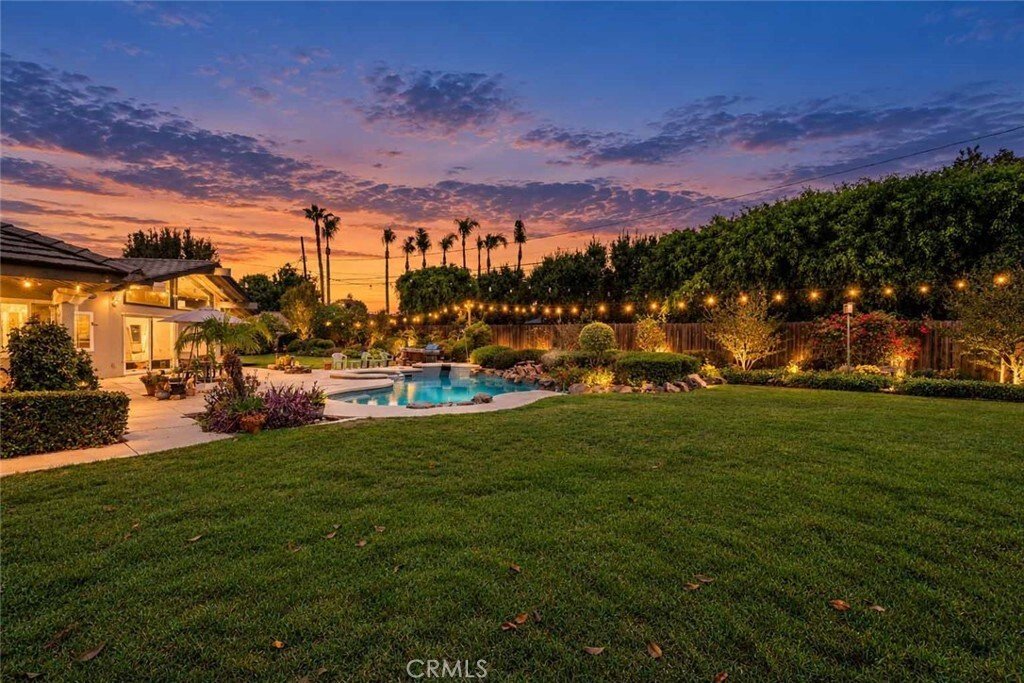 Casa en Santa Ana, California, Estados Unidos 2 - 19073357