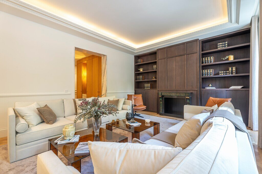 Apartment in Chamberi, Madrid, Spain 5 - 19075254
