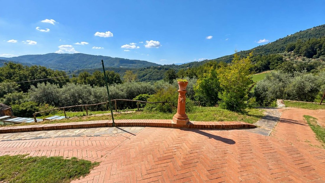 Villa in Spazzavento - Pontelungo, Pistoia, Italy 4 - 19075198