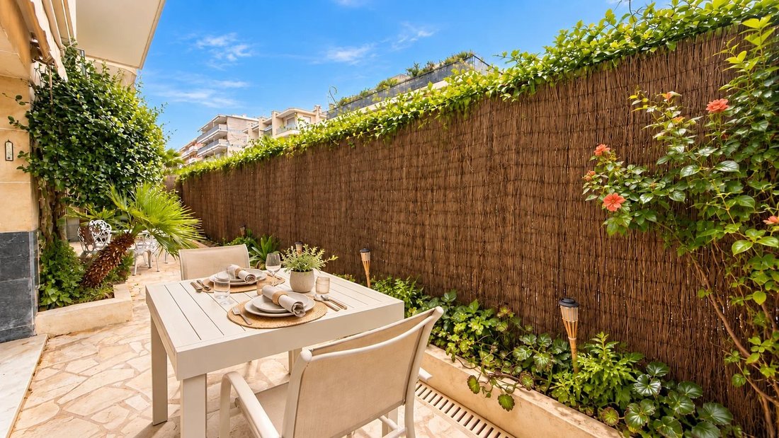 Apartment in La Source, Cannes, France 4 - 19070884