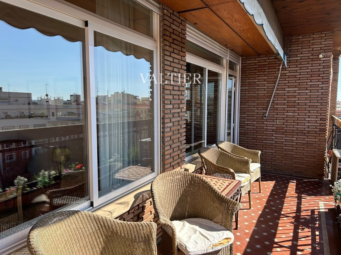 House in Chamberi, Madrid, Spain 2 - 19075015