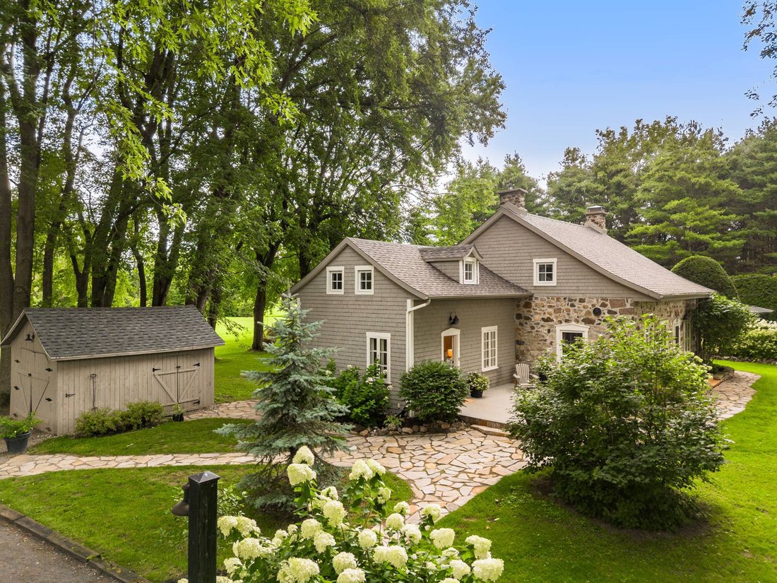 Maison à Carignan, Québec, Canada 1 - 19075274