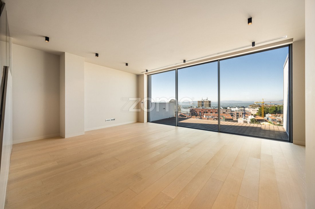 Apartment in Braga (Maximinos, Se e Cividade), Braga, Portugal 1 - 19075591