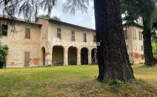 Villa à Mesero, Lombardie, Italie 1