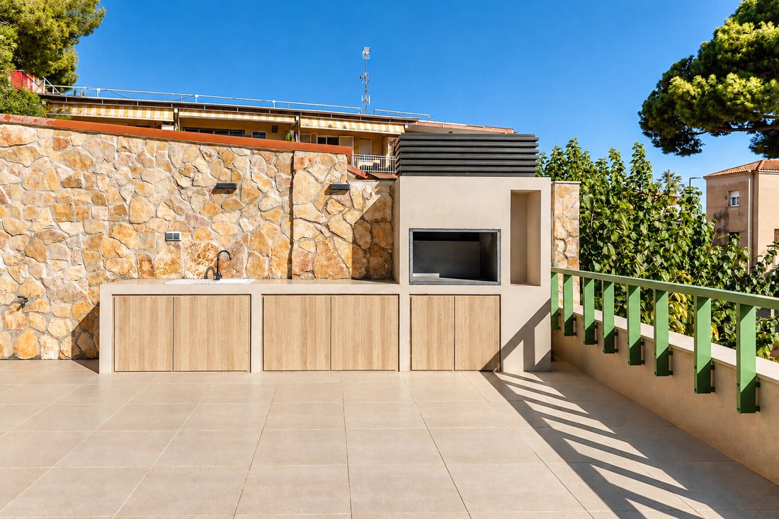 House in Castelldefels, Catalonia, Spain 4 - 19071428
