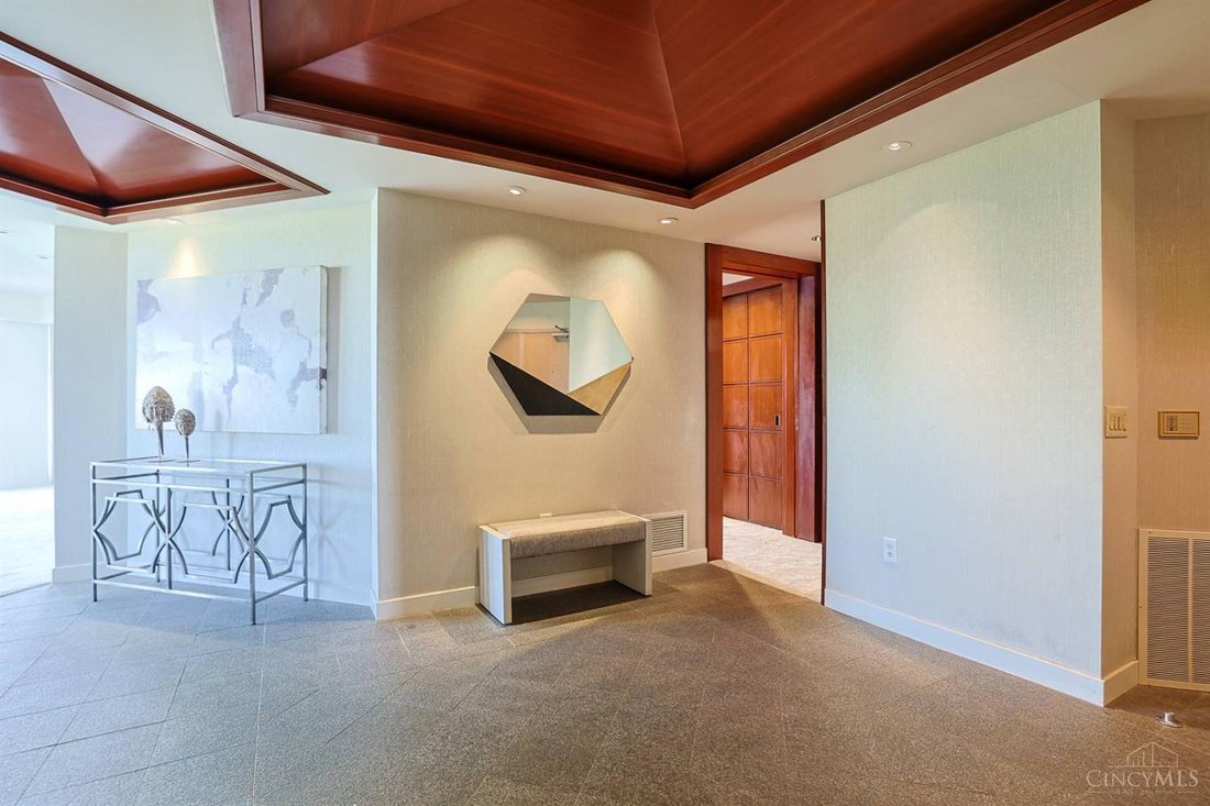 Condo in Cincinnati, Ohio, United States 3 - 19073759