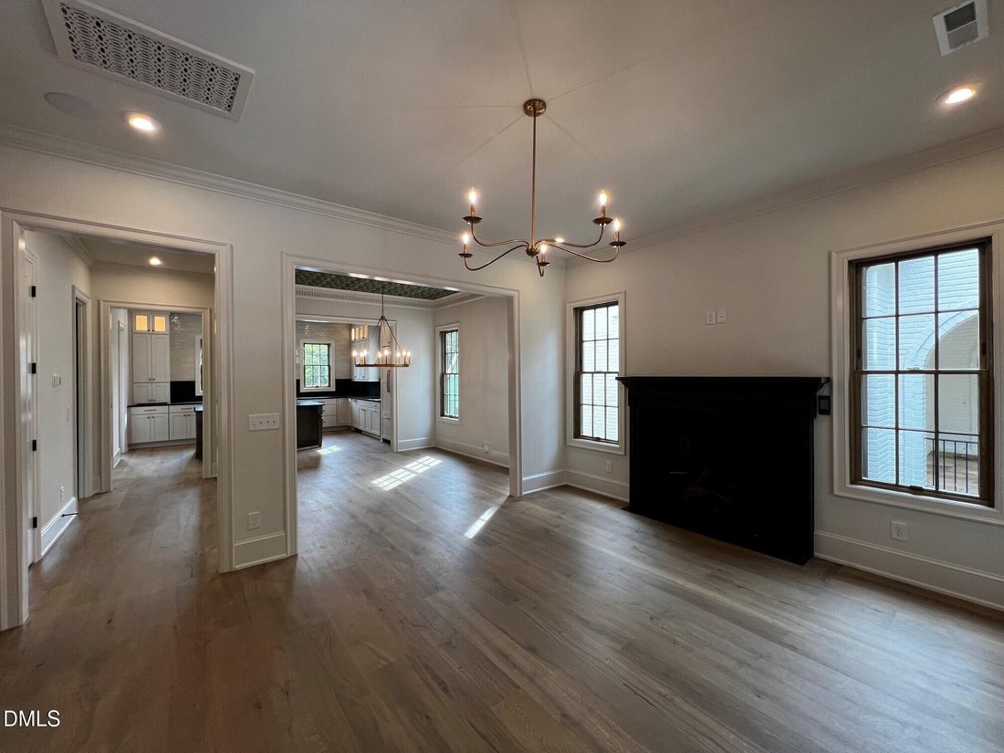 Casa en Chapel Hill, Carolina del Norte, Estados Unidos 2 - 18576255