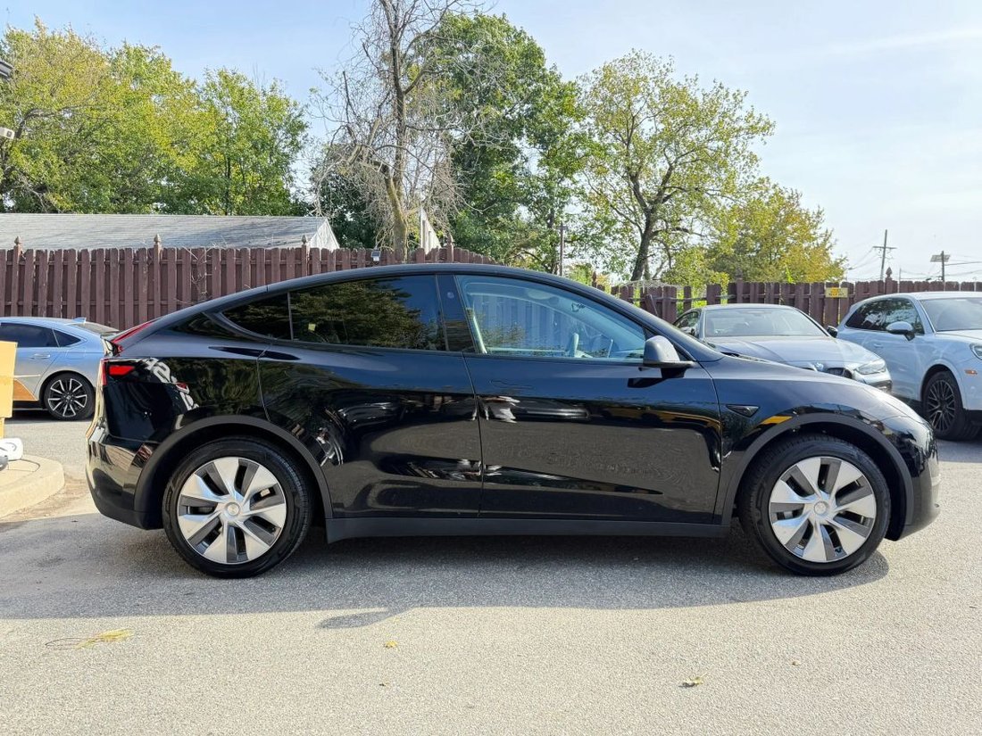Suv in East Brunswick, NJ, United States 5 - 19075751