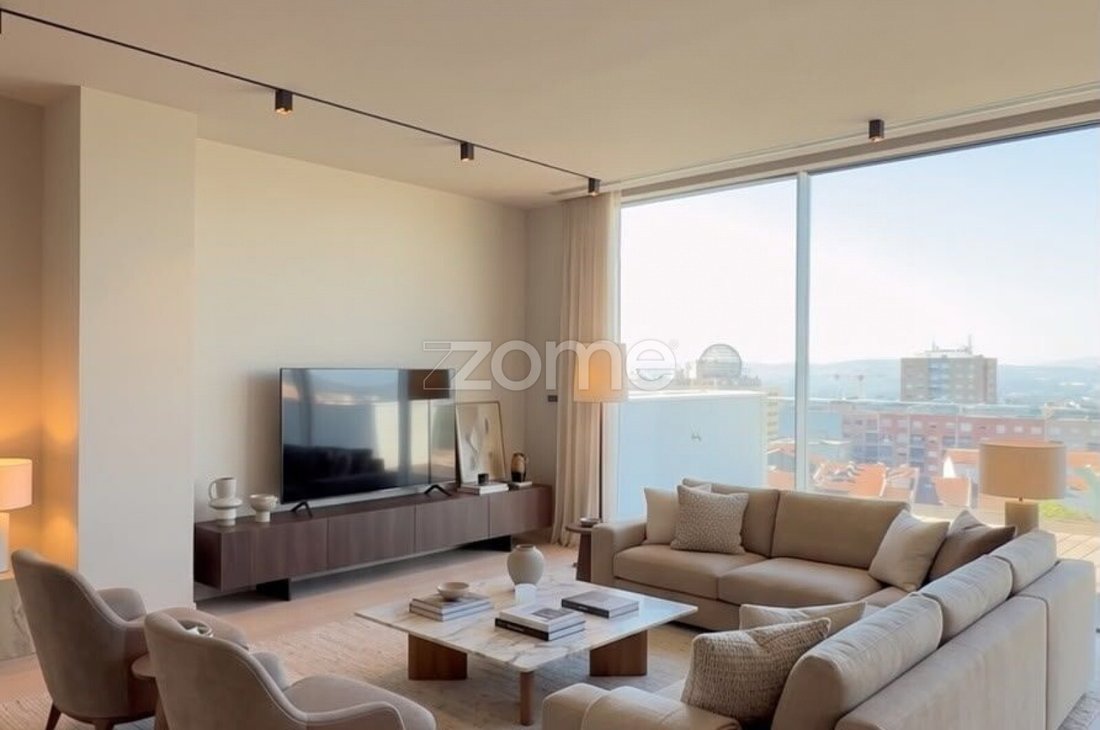 Apartment in Braga (Maximinos, Se e Cividade), Braga, Portugal 4 - 19075591