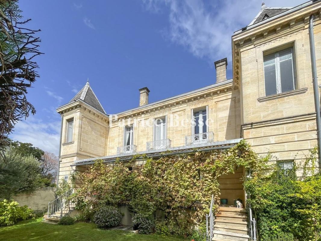 House in Centre-Ermitage, Le Bouscat, France 1 - 18846805