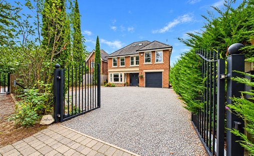 House in Horsell, Woking, England 1