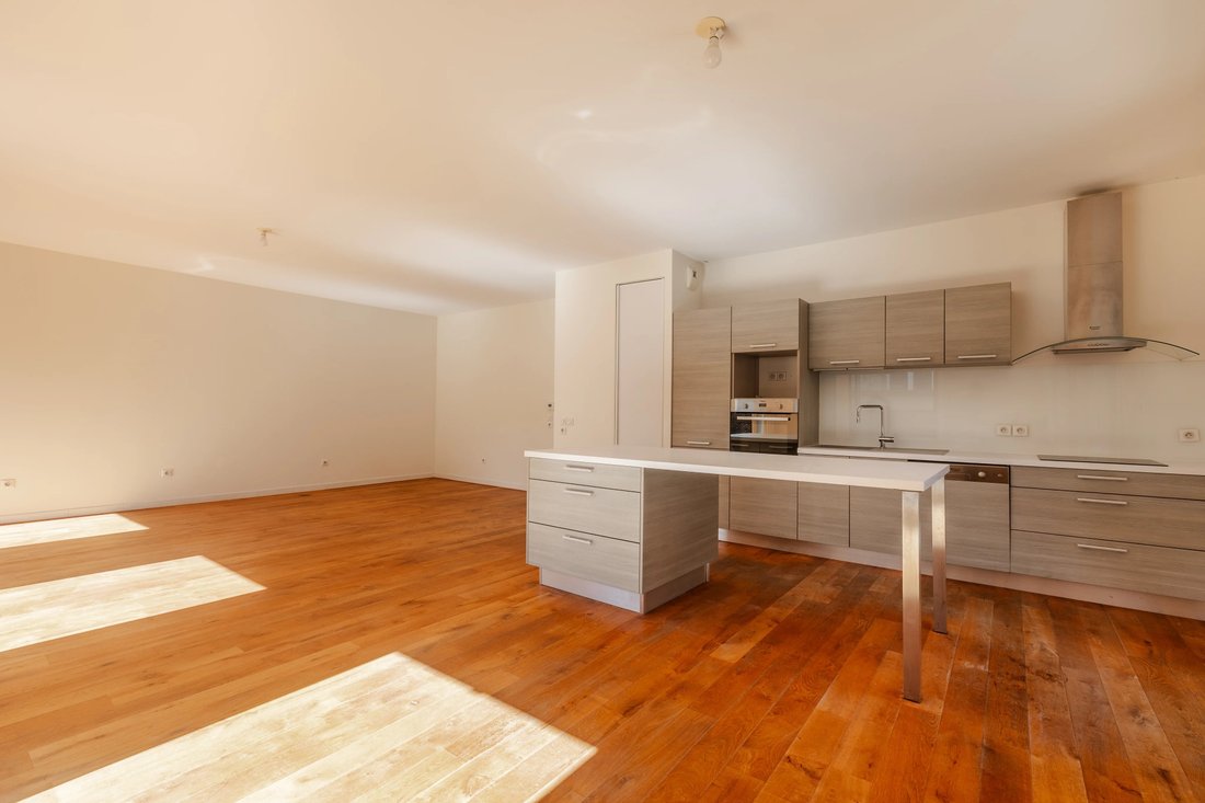 Apartamento en Hôtel de Ville-Quinconce-Saint Seurin-Fondaudège, Burdeos, Francia 5 - 19070558