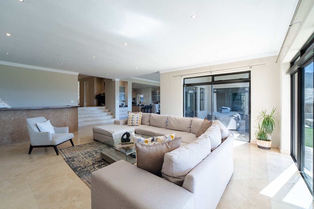 Casa en Westlake, Southern Suburbs, Ciudad del Cabo 4 - 19072193
