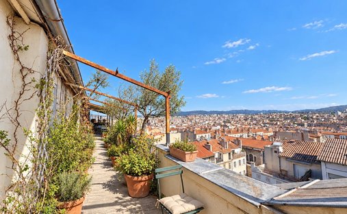 Apartment in Palais de Justice, 6e Arrondissement, Marseille 1