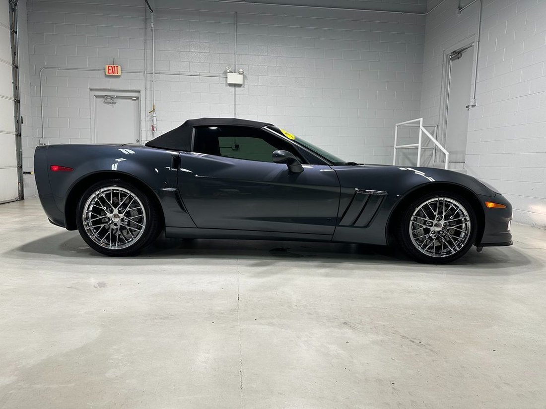 Cabriolet in Carol Stream, IL, United States 2 - 19070141