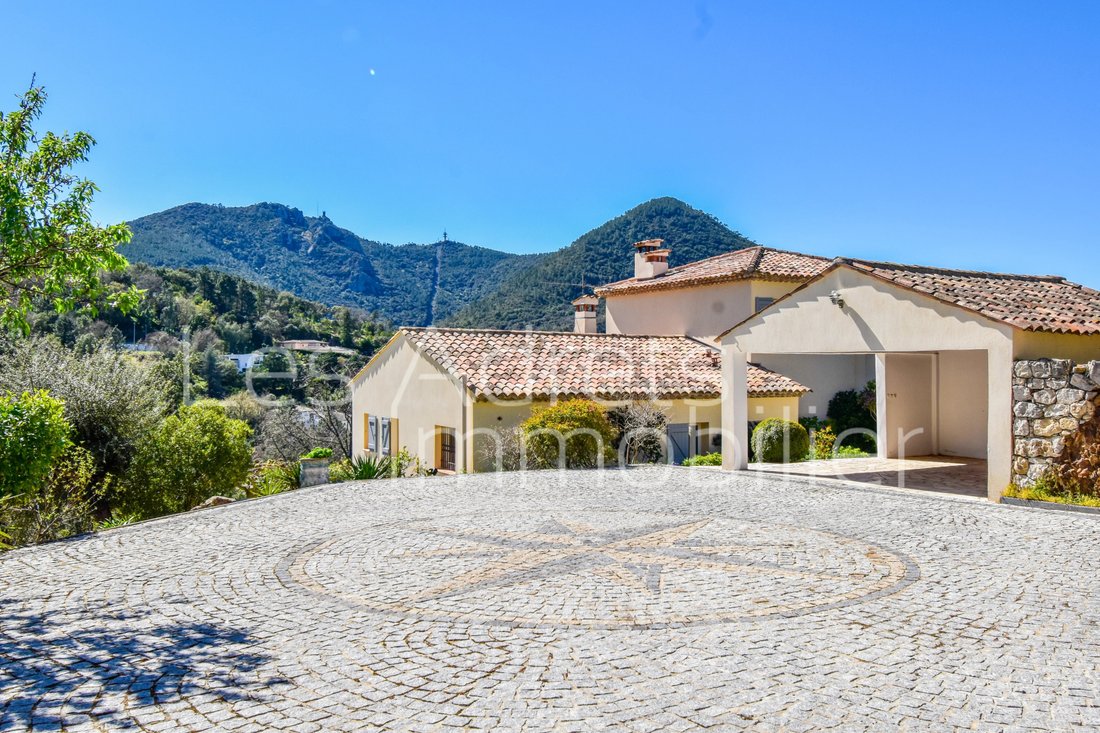 Casa en Les Adrets-de-l'Estérel, Provenza-Alpes-Costa Azul, Francia 1 - 14405708