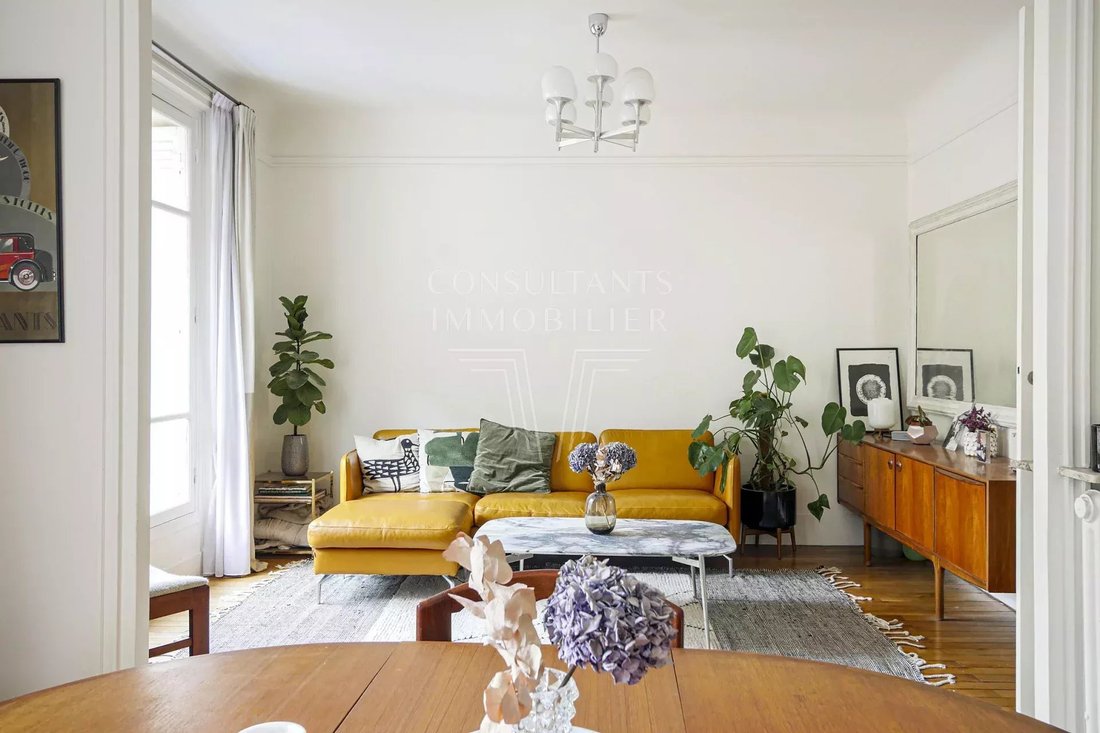 Apartment in Emeriau-Zola, Paris 15e Arrondissement, Paris 2 - 19069663