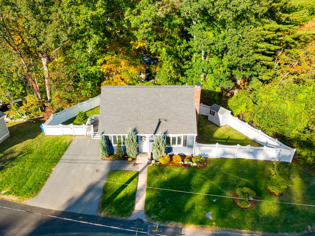 House in Burlington, Massachusetts, United States 3 - 19073176