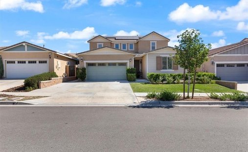 House in Fontana, California, United States 1