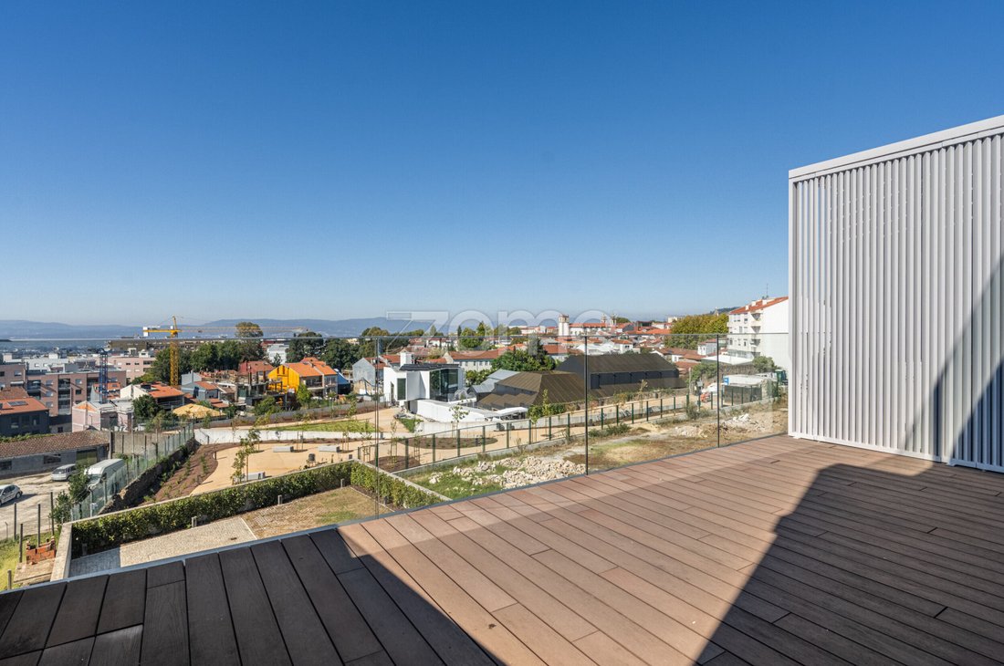 Apartment in Braga (Maximinos, Se e Cividade), Braga, Portugal 5 - 19075591