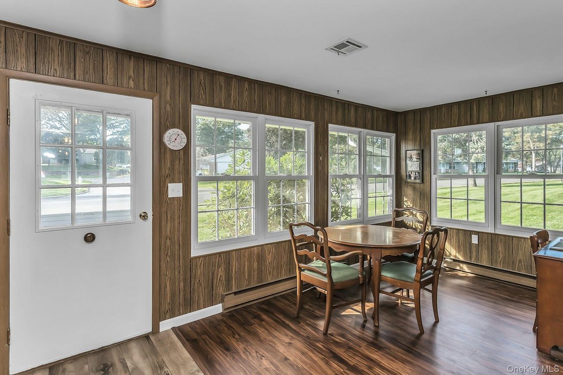 Condo in Ridge, New York, United States 5 - 19075140