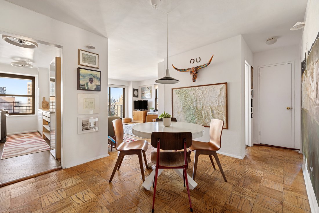 Co Op in New York, New York, United States 4 - 19075133