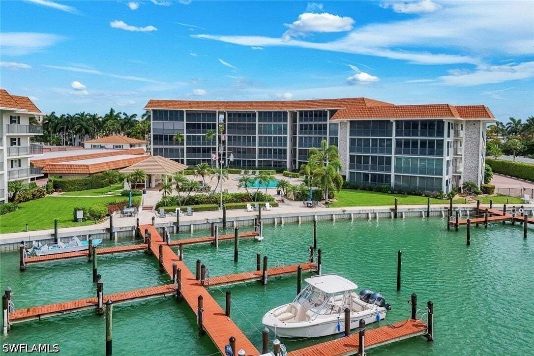 Eigentumswohnung in Naples, Florida, Vereinigte Staaten 1 - 19068958